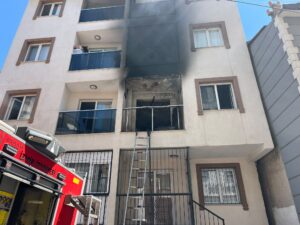 BAYRAKLIDA KORKUTAN YANGIN!
