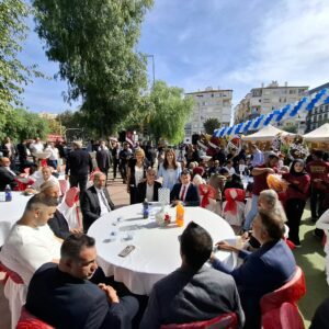 EGE İZMİR VANLILAR DERNEĞİ GÖRKEMLİ KATILIMLA AÇILDI